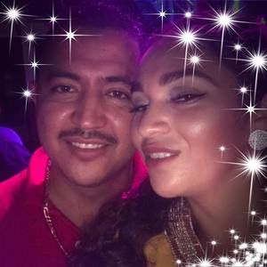 Meet your Posher, Areli nayrobic